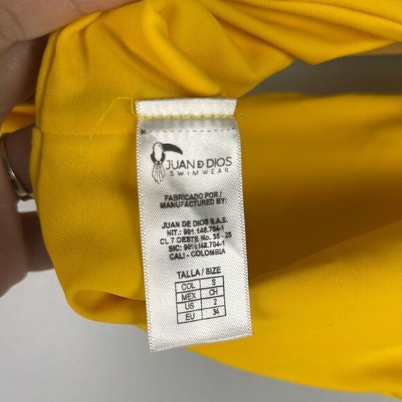 JUAN DE DIOS Tejada Off Shoulder Twist Back Bikini Top - Picture 3 of 5